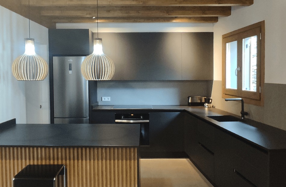 Casa reformada a Set Cases